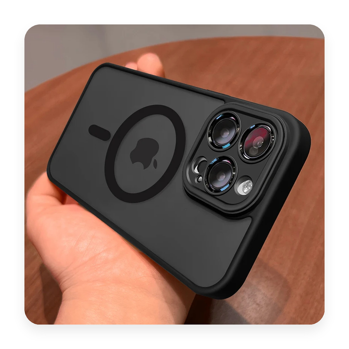 Case Magnética MagSafe na cor preto