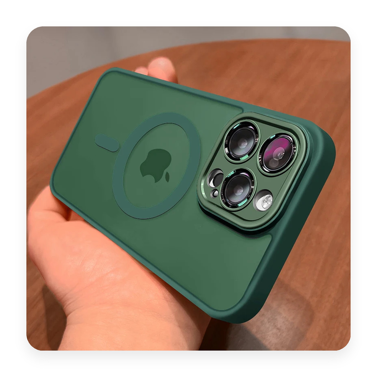 Case Magnética MagSafe na cor verde